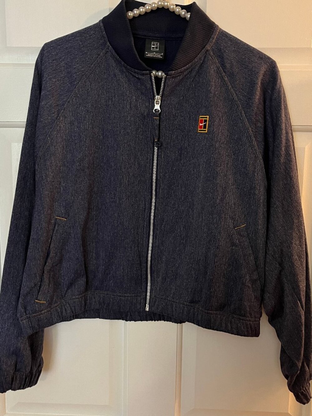 Nike Ladies Long Sleeve Lightweight Full Zip Mock Neck Jacket Size M